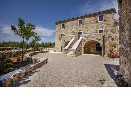 Villa Aria