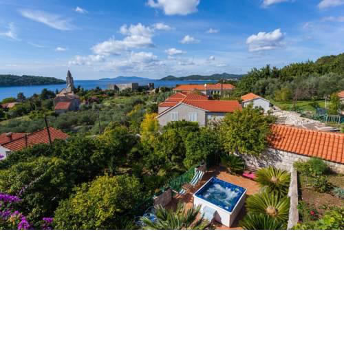 Villa Aska