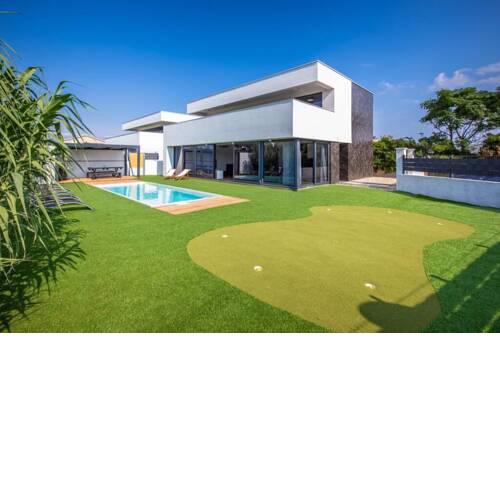 Villa Aurus