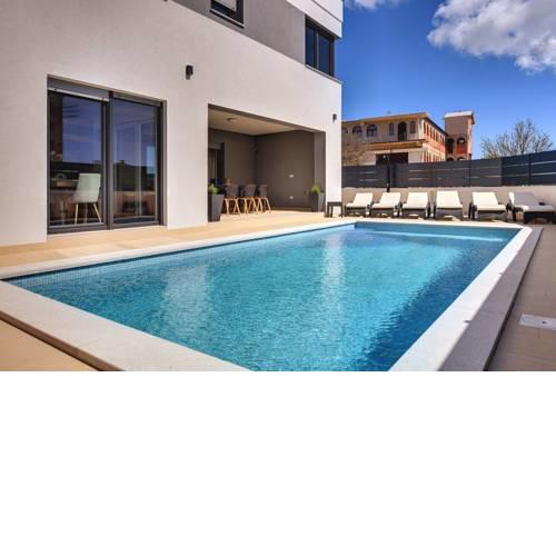 Villa Baby