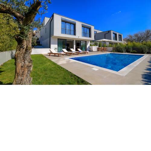 Villa Bamboo II with a private pool and a sea view