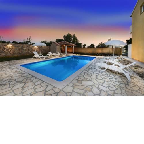 Villa Basil