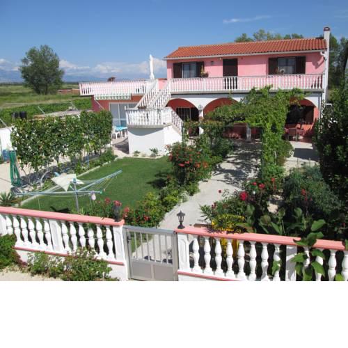 Villa Cacic