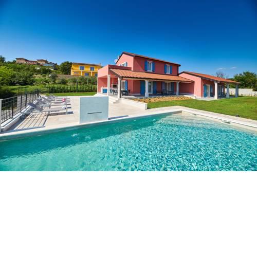 Villa Cali