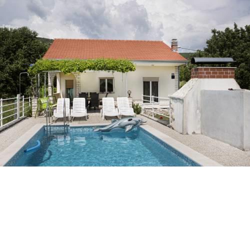 Villa Carevina