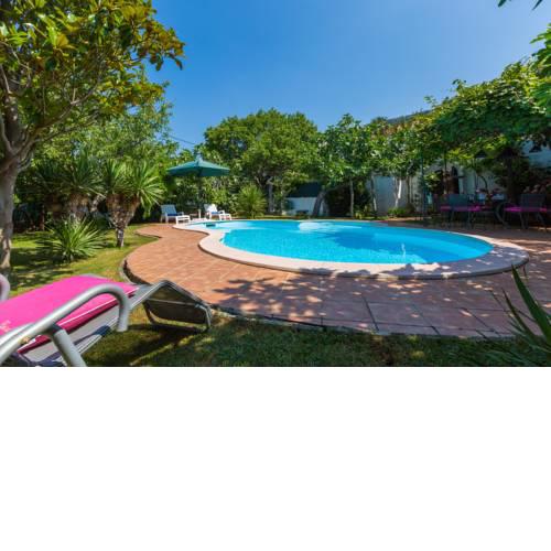 VILLA CECILIA