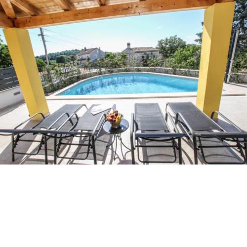 Villa Cecilia
