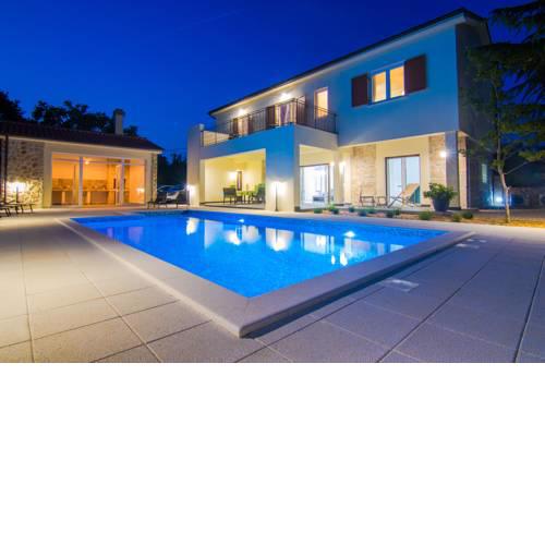 Villa Cedar