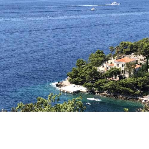 Villa Cliff next to Hvar