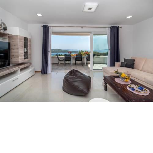 Villa Confido Luxury Apartment 01