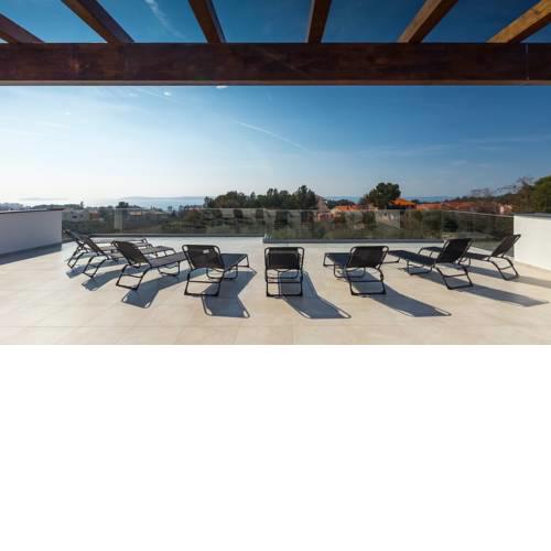 Luxurious Villa Dalma
