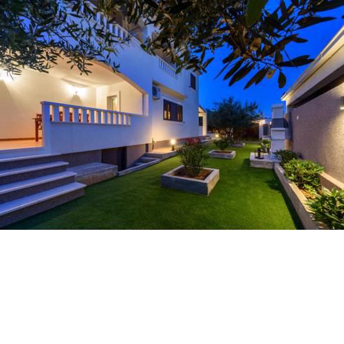 Villa Demonta