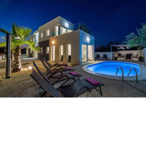 Villa Denis
