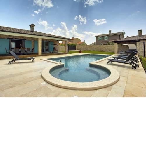 Villa Desire