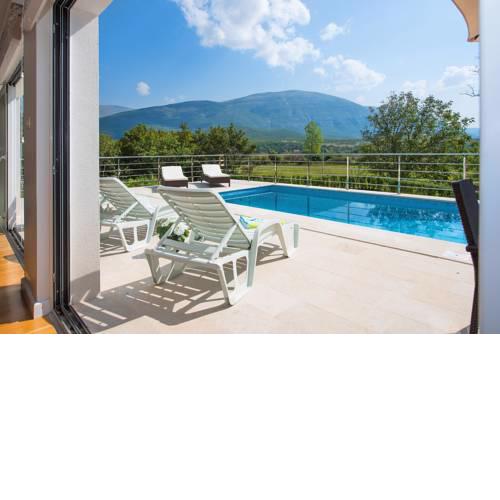 Villa Dinara