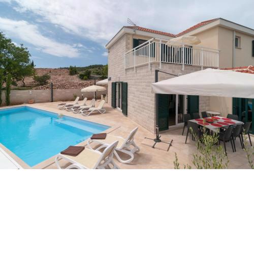 Villa Dino