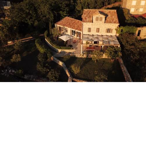 Villa Divine