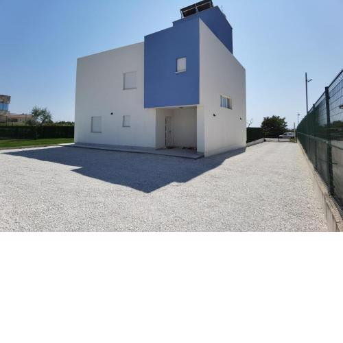 Villa Dolly Blue