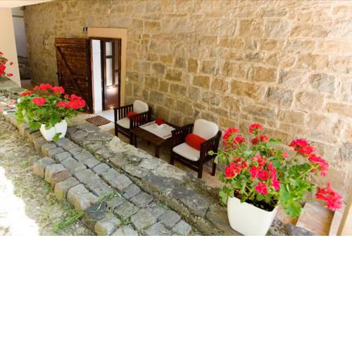 Holiday House Don Dan