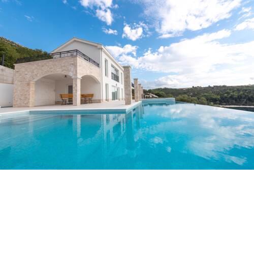 Villa Duba with stunning seaview