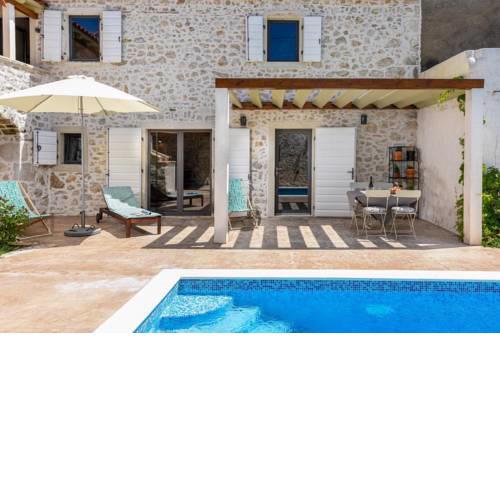 Villa Dvori
