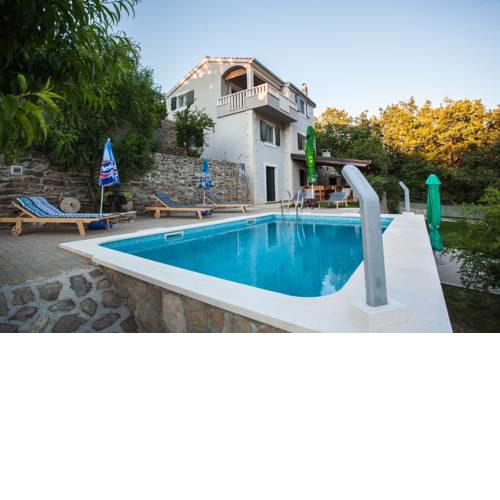 Villa Eagle