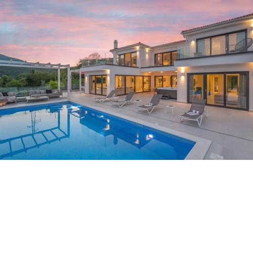 Villa Elegance