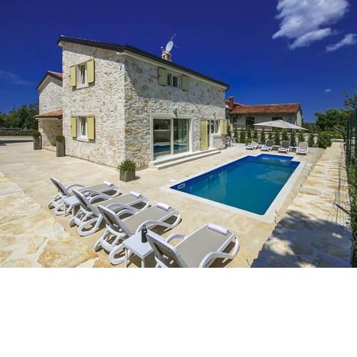 Villa Emma