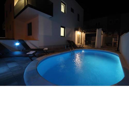 Villa Essenza Rossa 650 meters from the beach
