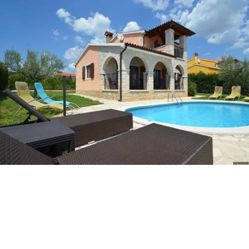 Villa Evelyn with Private Pool and Panoramic View