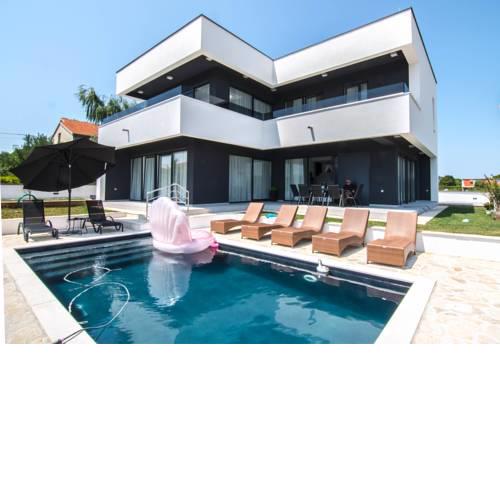Villa Evoque