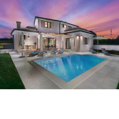 Villa Family