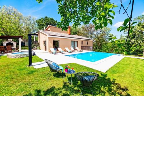 Villa Ferlini