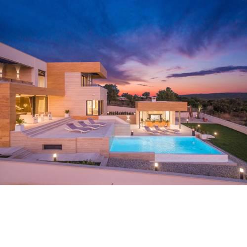Villa Four Season