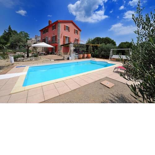 Villa Garica