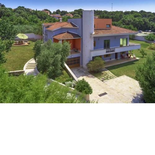 Villa Giardina Apartments