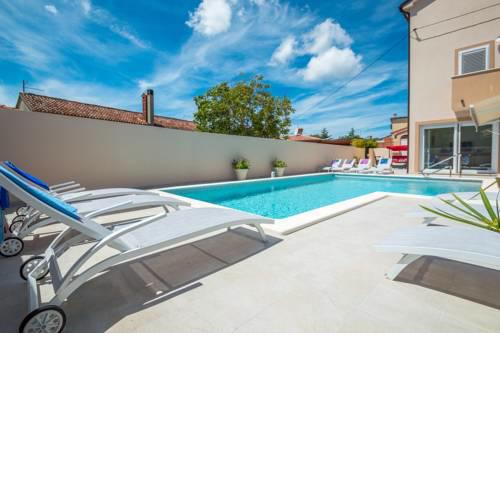 Villa Grannys House