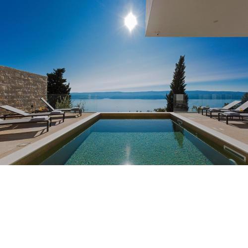 Villa Gust with heated pool, jacuzzi, sauna and cinema
