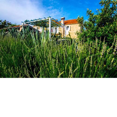 Villa Humac Palazio 4 Authentic Bedrooms Private Pool Tennis Court Sauna AC