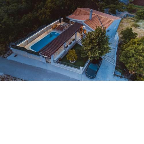Villa Imota