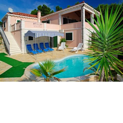 Villa in Tri Porte (39-1)