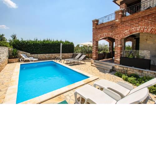 Villa Istriana Jakob with pool