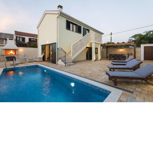 Villa Ivo