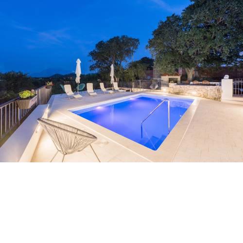 Villa JJ