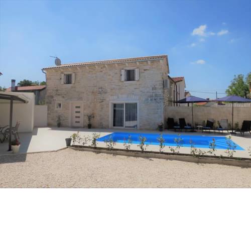 Villa Karmen 454S