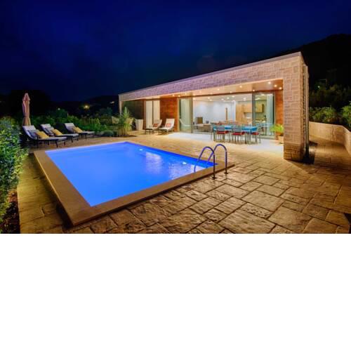 Villa Korcula Bay View - A Beautiful 3 Bedroom Villa A Stones Throw to The Beach
