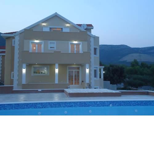 Villa Kosta