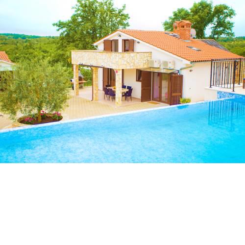 Villa Lara