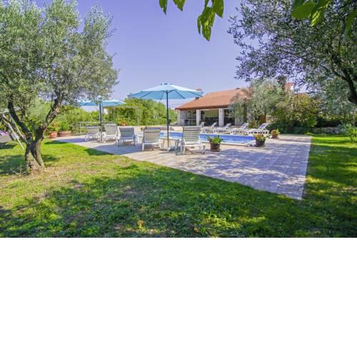Villa Lavinia in Kavran (Haus für 8-10 Personen)