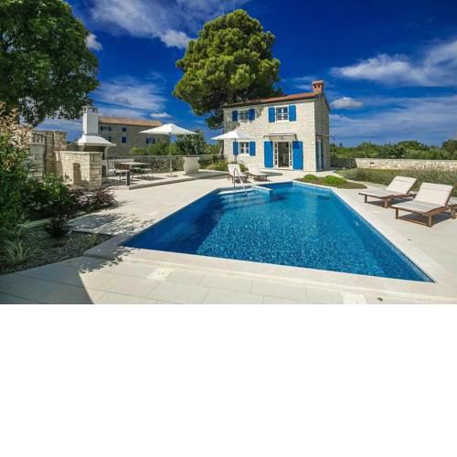 Villa Lenka